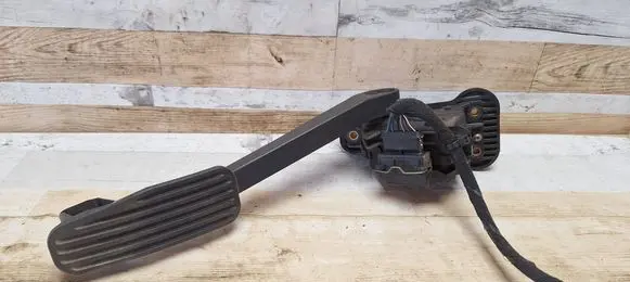 Volvo S80 Accelerator throttle pedal 9173131 3524405 9157552