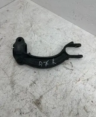 Audi A7 S7 4G Lower shock absorber bracket 202300G