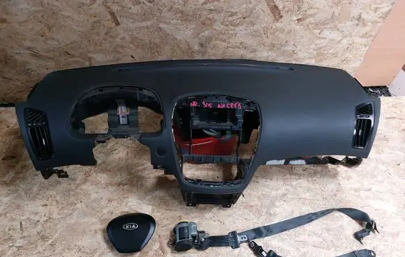 KIA Ceed Dashboard