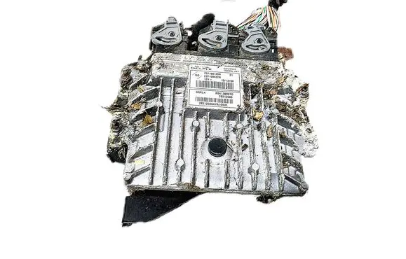 Renault Megane II Engine control unit/module 237100120R