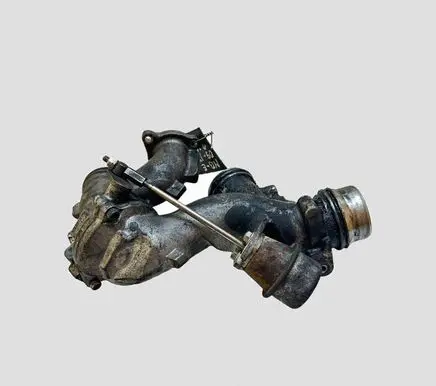 Mercedes-Benz E W212 Turbo air intake inlet pipe/hose A6510904180