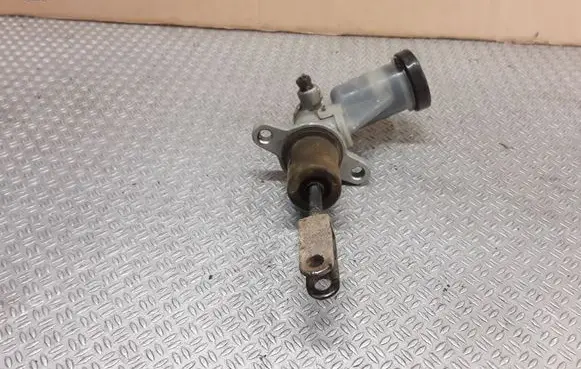 Nissan Terrano Clutch master cylinder 