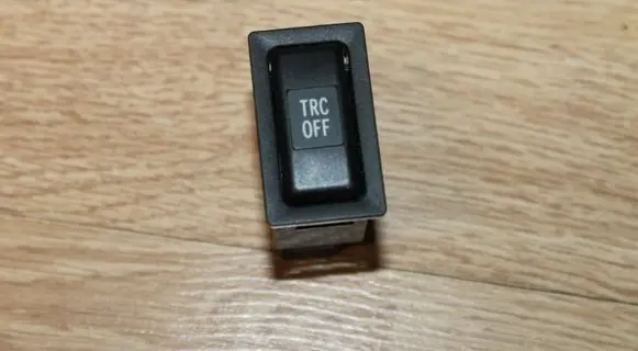 Traction control (ASR) switch