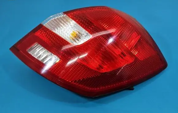 Skoda Fabia Mk2 (5J) Rear/tail lights 5J6945112A IMPRK1609615