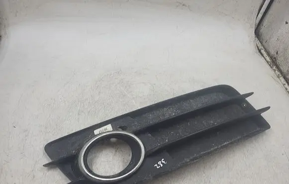 Audi A4 S4 B8 8K Front bumper lower grill 8K0807681C
