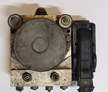 Opel Meriva B ABS Pump 0265238000 13354301 0265950820