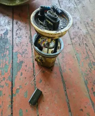 Volkswagen Fox In-tank fuel pump