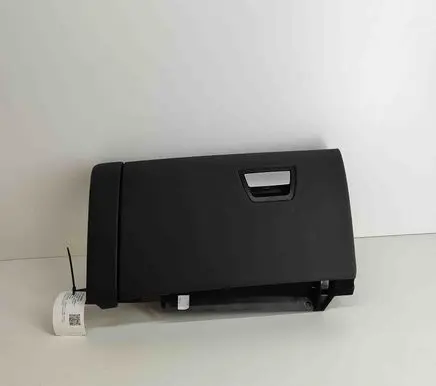 Maserati Ghibli Glove box 670017369 670017255