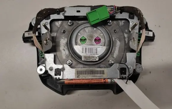 Volvo V70 Steering wheel airbag 8626844