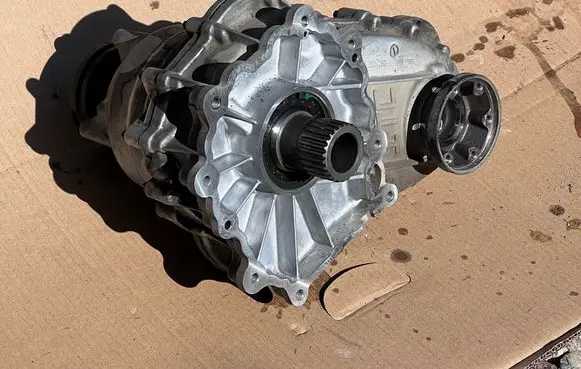 Mercedes-Benz GLE AMG (W166 - C292) Gearbox transfer box case A212803400