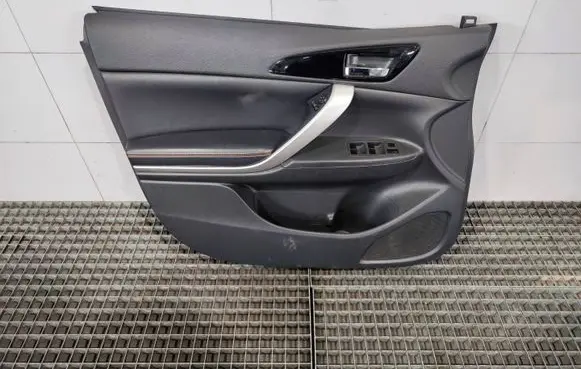 Mitsubishi Eclipse Cross Coupe rear side trim panel 