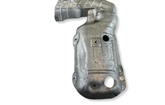 Opel Insignia A Exhaust heat shield 55562332 55572583