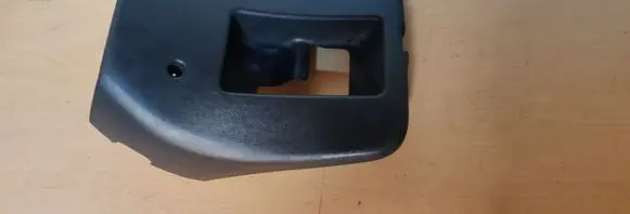 Steering wheel column trim