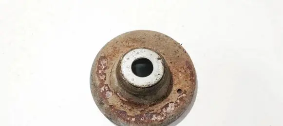 Suzuki SX4 Coil spring mount 