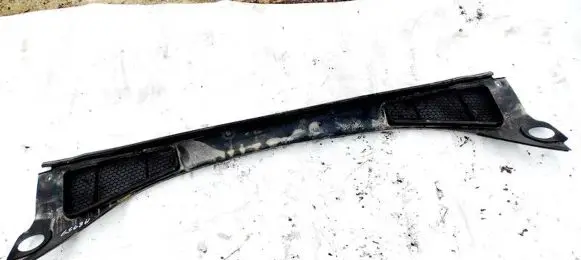 Ford Focus Wiper trim BM51A02216A BM51-A02216-A