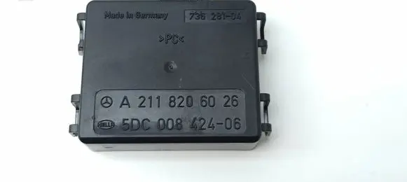 Mercedes-Benz E W211 Rain sensor A2118206026 5DC00842406 73628104