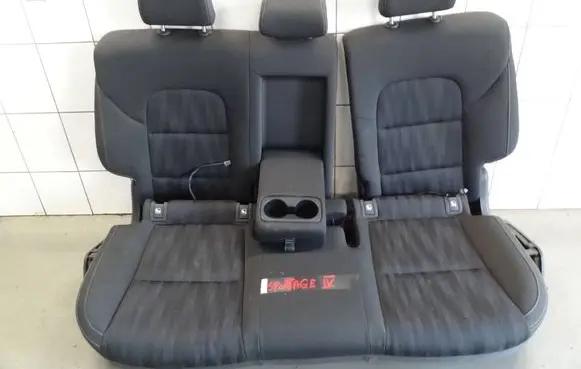 Volkswagen Touran I Rear seat 