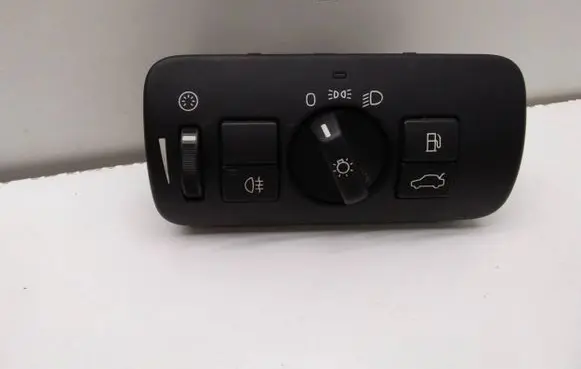 Volvo S60 Light switch 30739412 04066332