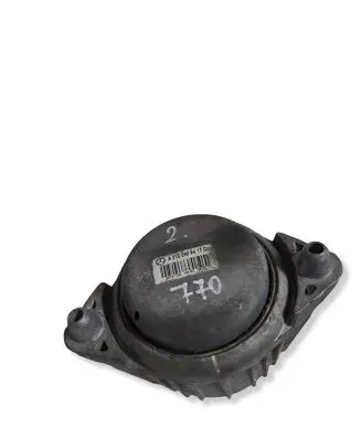 Mercedes-Benz E W212 Engine mount bracket A2122406417