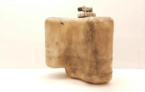 Mitsubishi Pajero Coolant expansion tank/reservoir SAE5PP