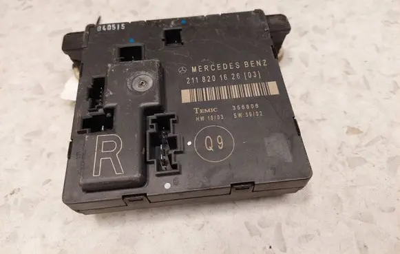 Mercedes-Benz E W212 Door control unit/module 2118201626