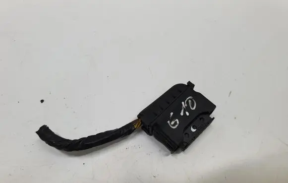BMW 3 E90 E91 Headlight/headlamp wiring loom/harness 6925638 61132359991