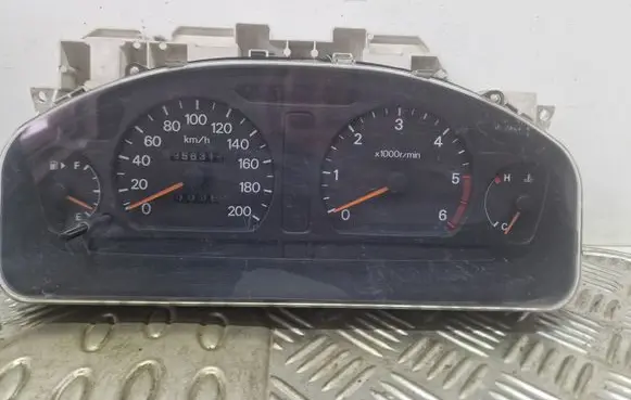 Mitsubishi Galant Speedometer (instrument cluster) MR381828 1573904523