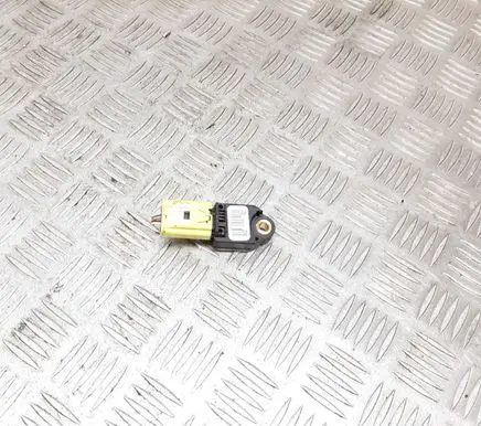 Toyota Avensis T270 Airbag deployment crash/impact sensor 8983105040 1721265966