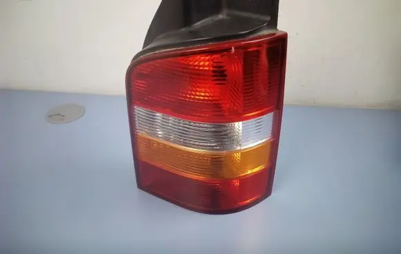 Volkswagen Transporter - Caravelle T5 Rear/tail lights 7H0945258A 157270