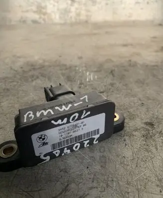 BMW 1 E81 E87 ESP acceleration yaw rate sensor 677842101