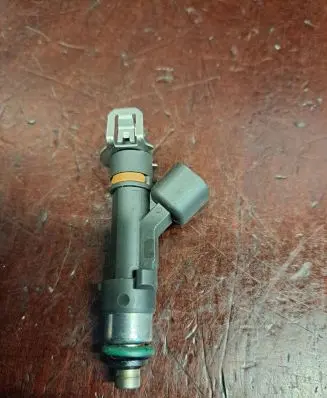 Ford Galaxy Fuel injector 0280158105