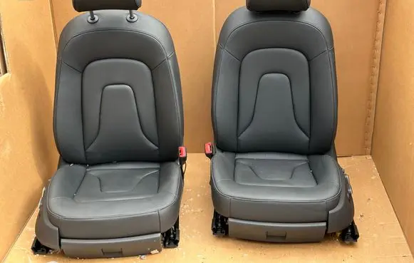 Seat set