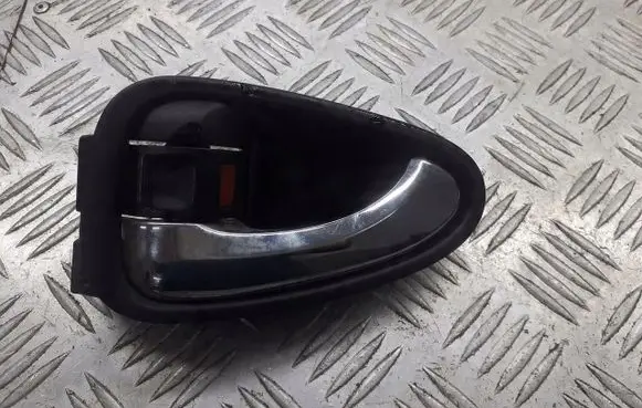 Toyota Avensis T270 Rear door interior handle trim 69206-05051