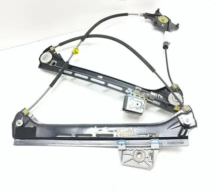 Mercedes-Benz E W212 Front door electric window regulator A2077200146 977647100