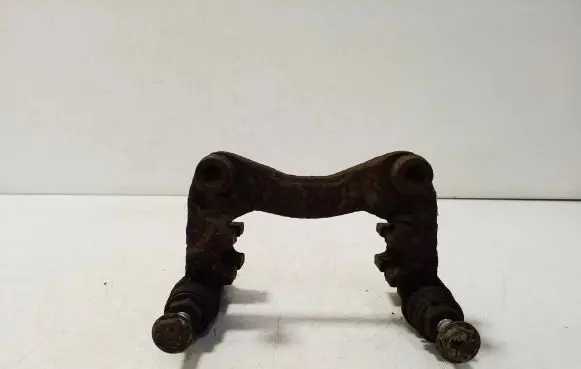 Volkswagen PASSAT B4 Brake caliper pad carrier rear 