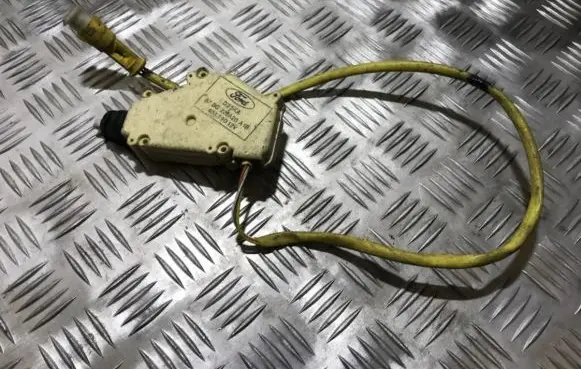 Ford Scorpio Central locking motor 87bg220a20a1b 403490