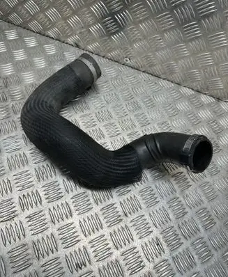 Jeep Grand Cherokee Intercooler hose/pipe
