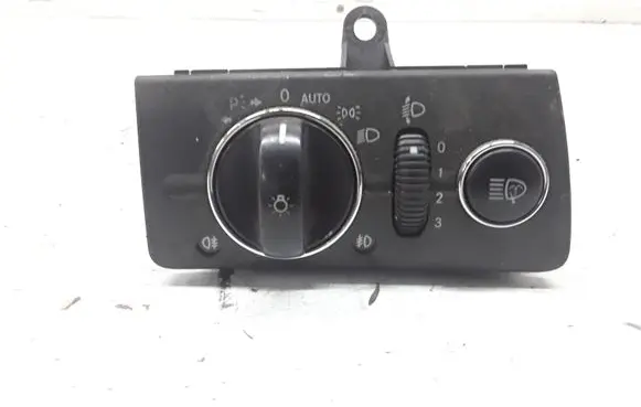 Mercedes-Benz E W211 Light switch 2115450204