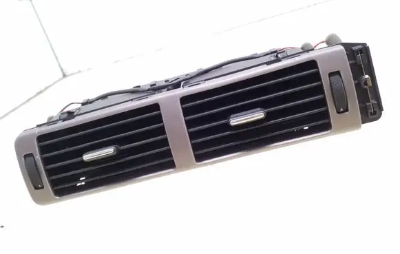Audi A6 S6 C5 4B Dash center air vent grill 4B1820951