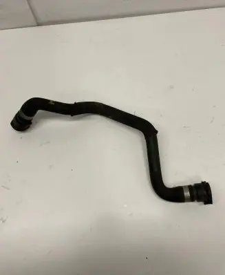 BMW 5 G30 G31 Engine coolant pipe/hose 17128572908 8572908