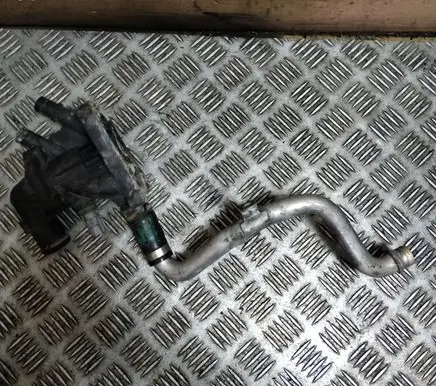 Thermostat/thermostat housing