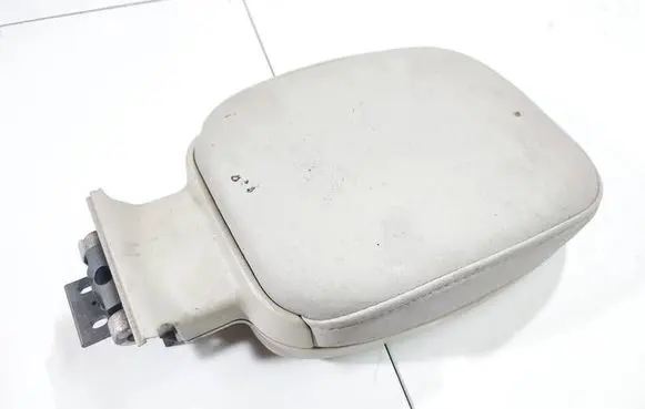 Land Rover Discovery Armrest 