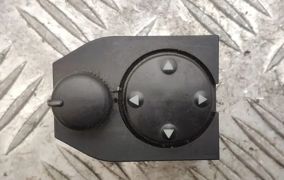 Audi A3 S3 8L Wing mirror switch 8D0959565A