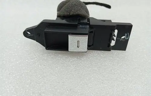 Bentley Continental Switch for retractable tow bar 3W0959858E