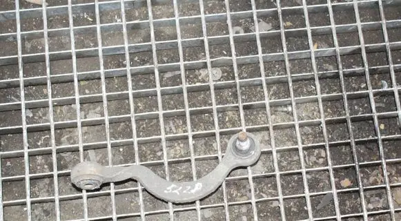 Audi Q7 4L Rear upper control arm/wishbone