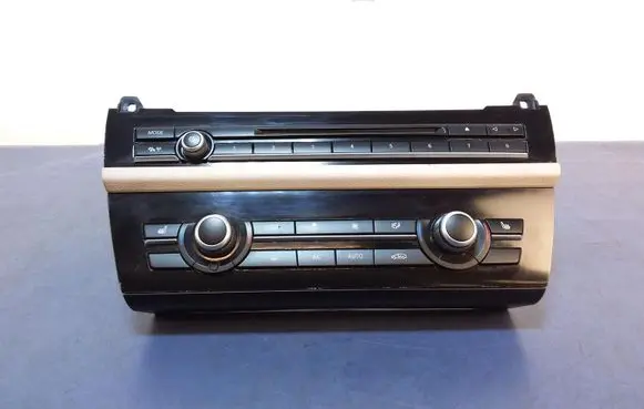 BMW 5 F10 F11 Climate control unit 9331825