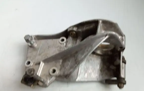 Alfa Romeo 156 Engine mounting bracket 46421308