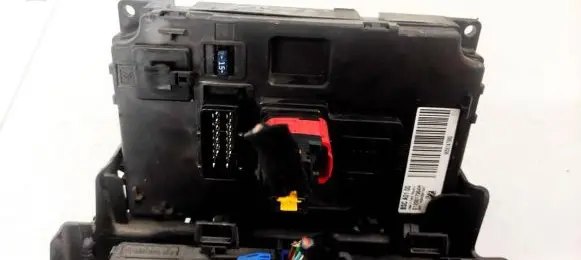 Peugeot 407 Comfort/convenience module 9656147980 S120017004H