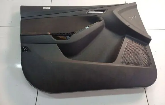Front door card panel trim