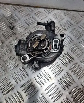 Peugeot 308 Vacuum pump 9804021880 2504126